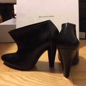 NIB Balenciaga Booties size 37.5